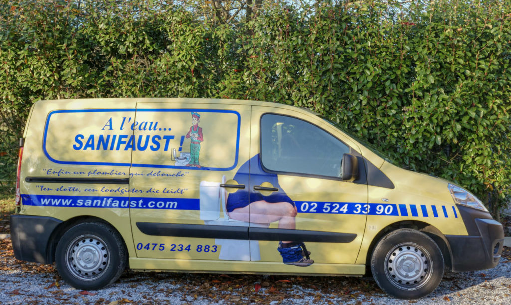 camionette de dépannage sanifaust